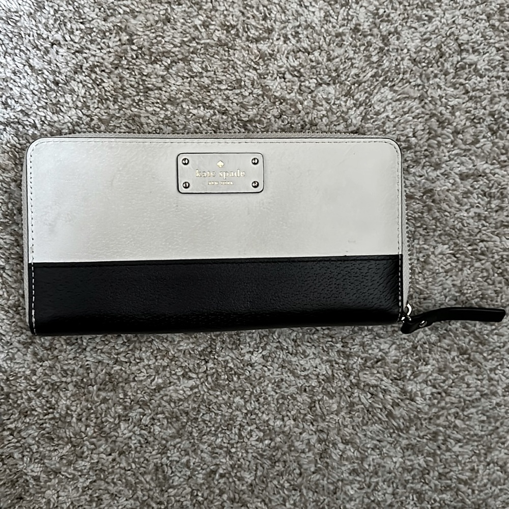 Black and white Kate spade long wallet